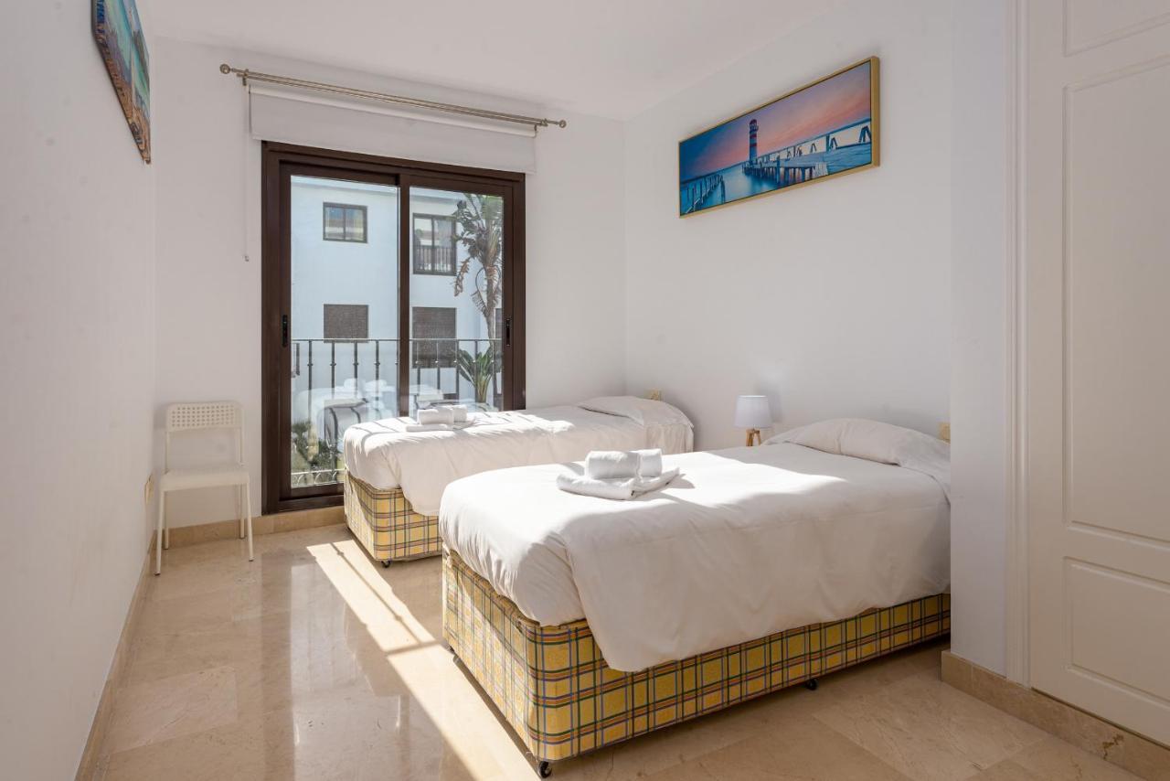 2113-Beautiful 2 Beds Apt With Seaview Alcaidesa Ngoại thất bức ảnh